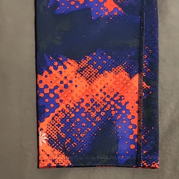 Athleta Vibrant Orange and Blue Leggings - Picture 8 of 13